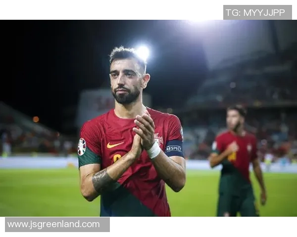 布鲁诺费尔南德斯在足球场上的精彩表现与未来发展潜力分析 布鲁诺费尔南德斯在足球场上的精彩表现与未来发展潜力分析