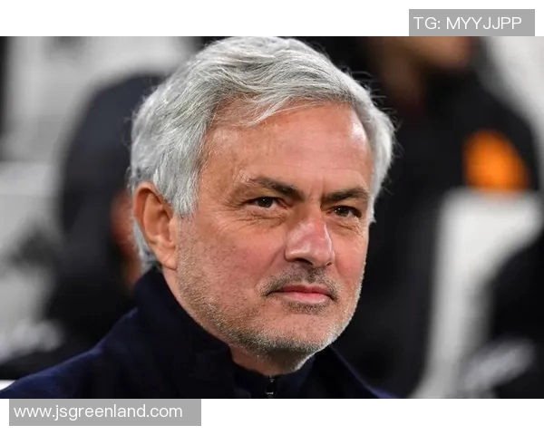 曼联老板再遭穆里尼奥批评：他们不懂球！