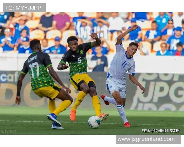 沙特与牙买加激战成平局赛果引发球迷热议与期待 沙特与牙买加激战成平局赛果引发球迷热议与期待