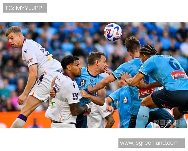 珀斯光荣与西悉尼激战正酣比分揭晓精彩瞬间回顾